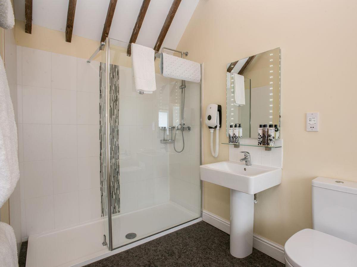 Carrick'S At Castle Farm Otel Swanton Morley Dış mekan fotoğraf