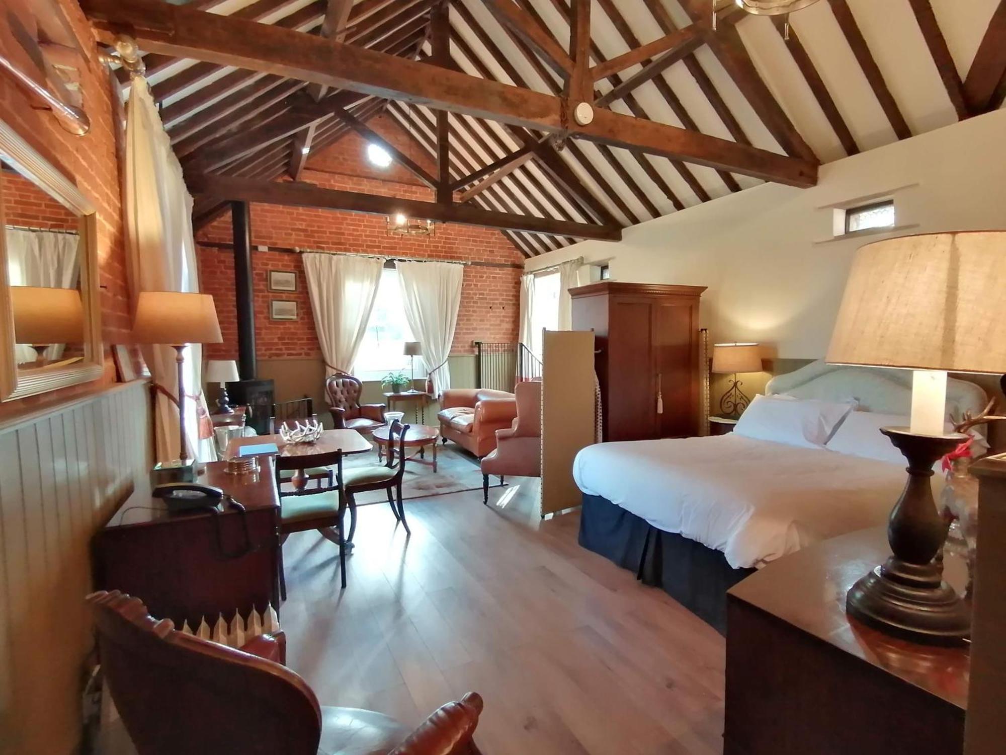 Carrick'S At Castle Farm Otel Swanton Morley Dış mekan fotoğraf