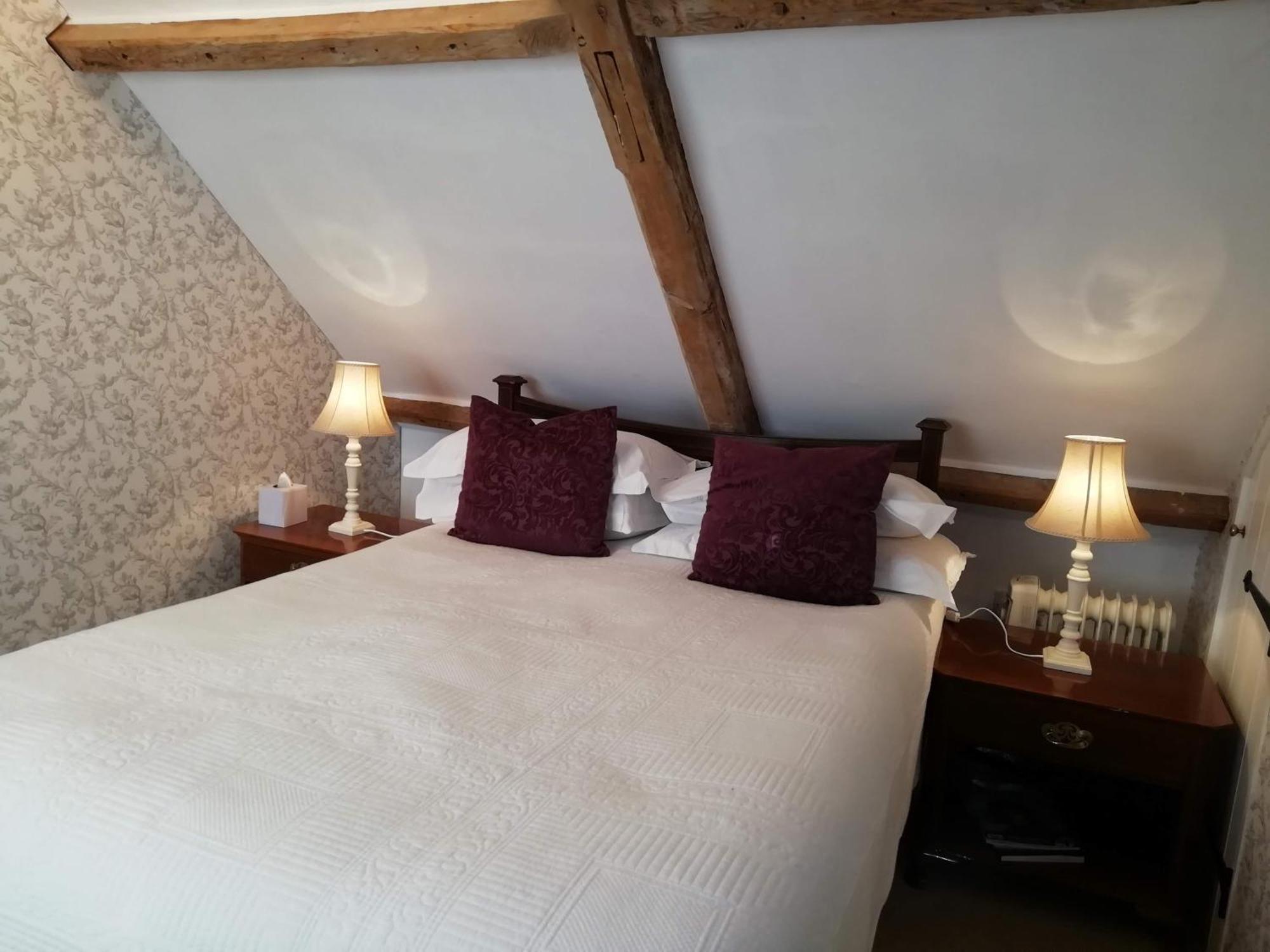 Carrick'S At Castle Farm Otel Swanton Morley Oda fotoğraf